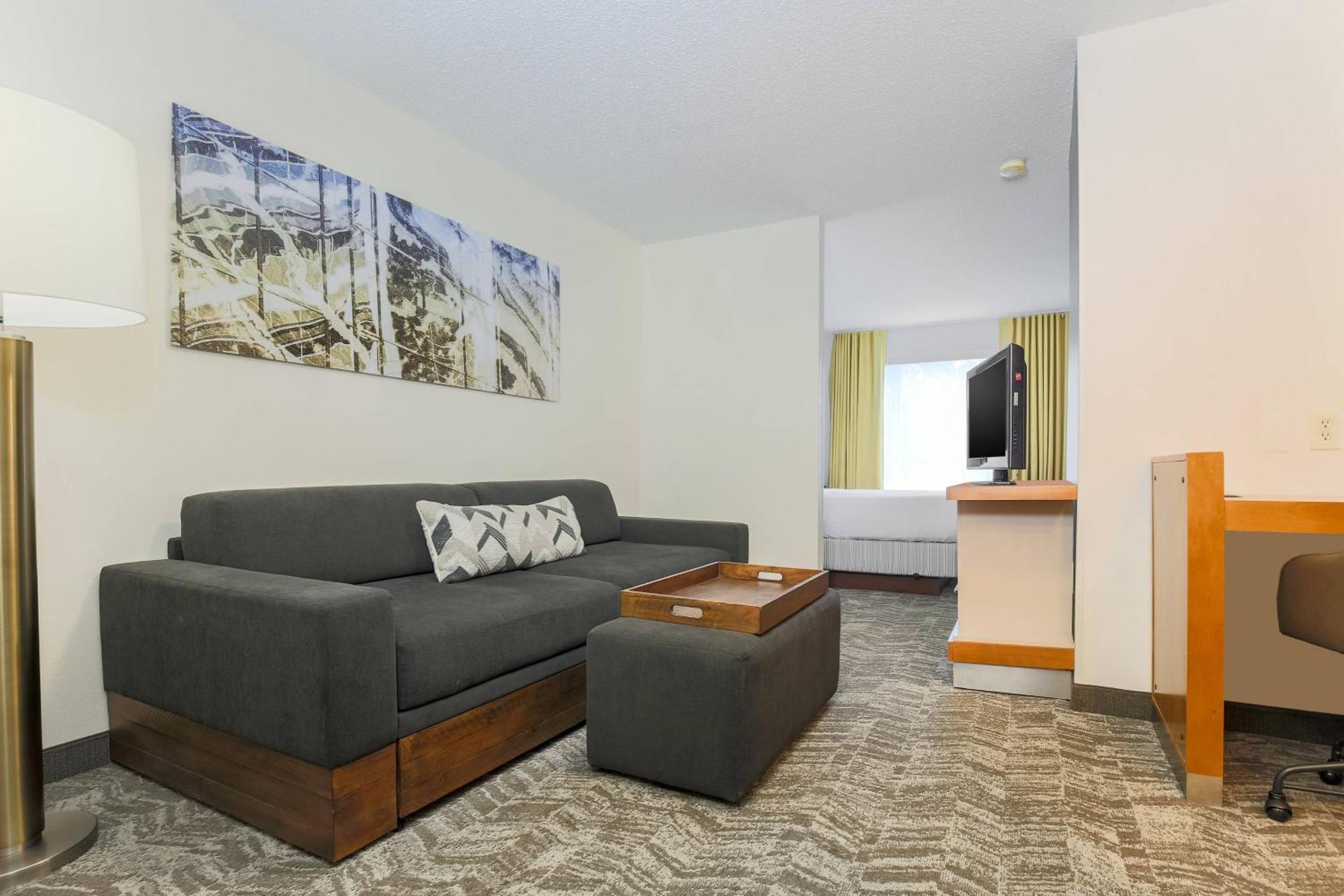 Springhill By Marriott Brookhollow Hotel 3*