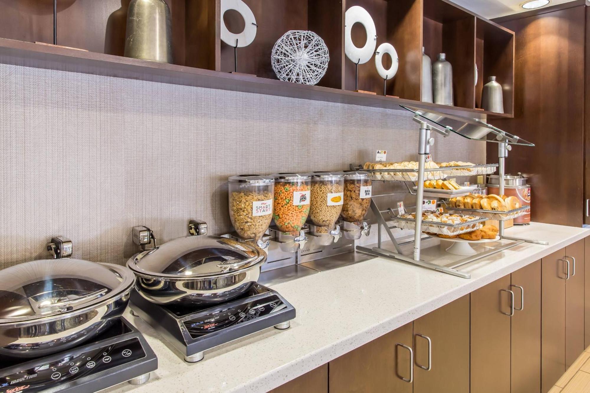 Springhill By Marriott Brookhollow Hotel 3*