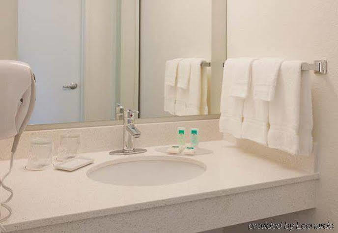 Springhill By Marriott Brookhollow 3* Houston
